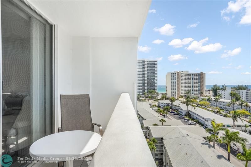 3113 S Ocean Drive, Unit 1008, Hallandale Beach, FL 33009 Photo