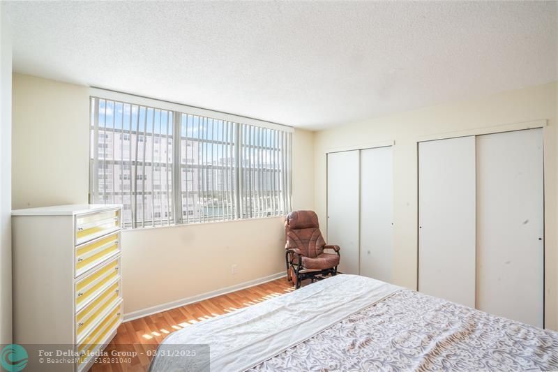 3113 S Ocean Drive, Unit 1008, Hallandale Beach, FL 33009 Photo