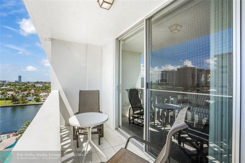 3113 S Ocean Drive, Unit 1008, Hallandale Beach, FL 33009 Photo