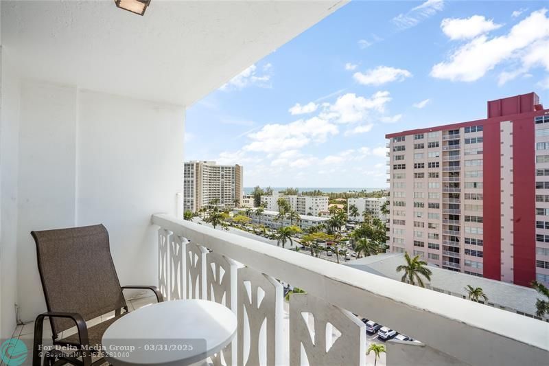 3113 S Ocean Drive, Unit 1008, Hallandale Beach, FL 33009 Photo