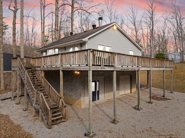 225 Dixie Pine Drive, Burnside, KY 42519