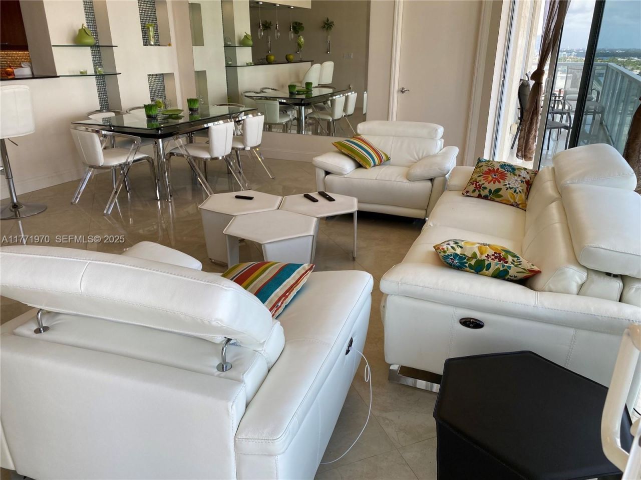 16699 Collins Ave, Unit 1607, Sunny Isles Beach, FL 33160 Photo