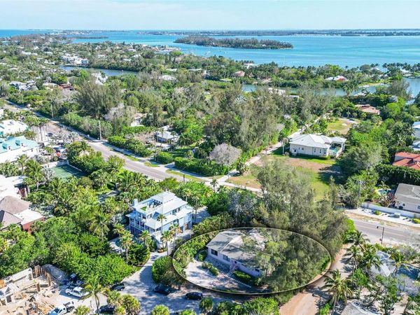 LONGBOAT KEY, FL 34228