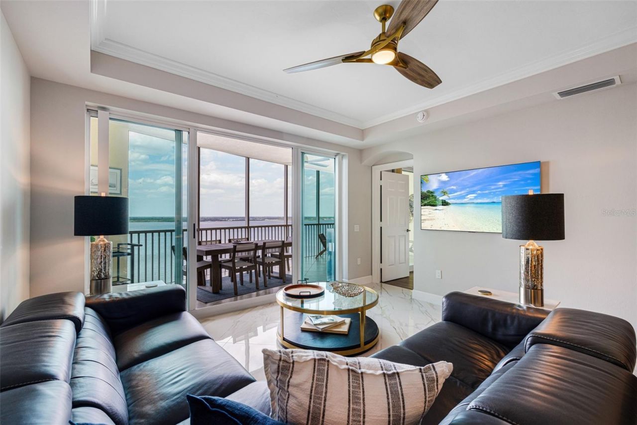 2745 1st Street, Unit 1402, Fort Myers, FL 33916 Photo