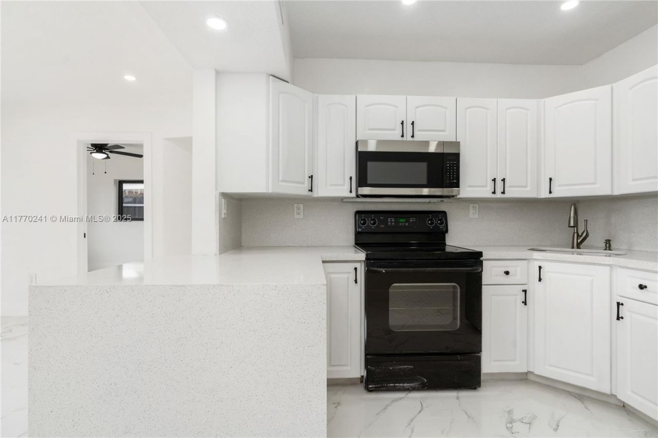 6308 SW 22nd St, Miramar, FL 33023 Photo