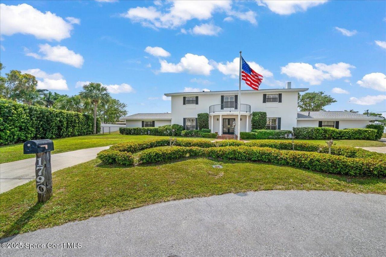 1790 Bay Shore Drive, Cocoa Beach, FL 32931 Photo