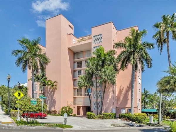 1750 E Las Olas Blvd, Unit 701, Fort Lauderdale, FL 33301