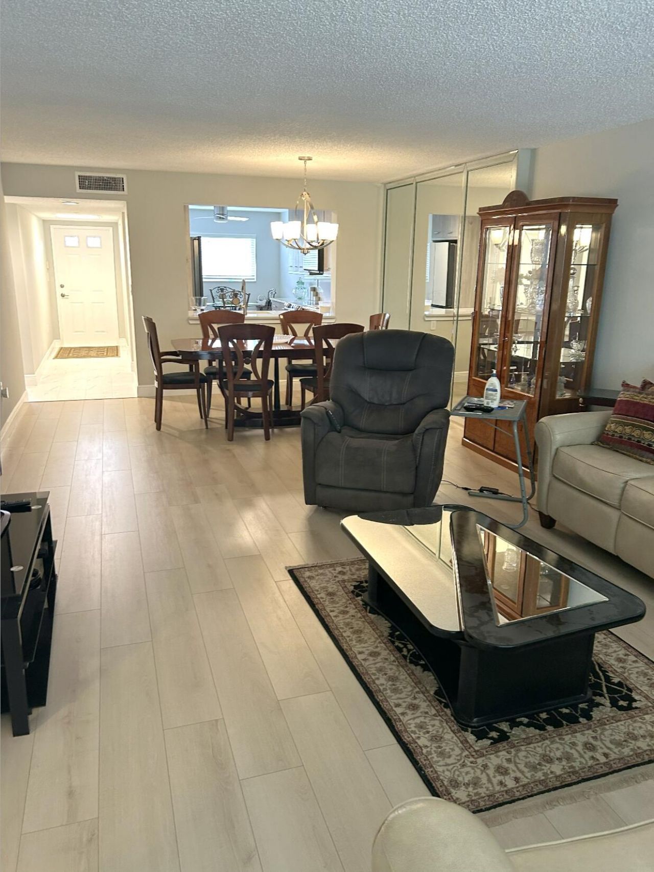 4734 Lucerne Lakes Boulevard N, Unit 410, Lake Worth, FL 33467 Photo