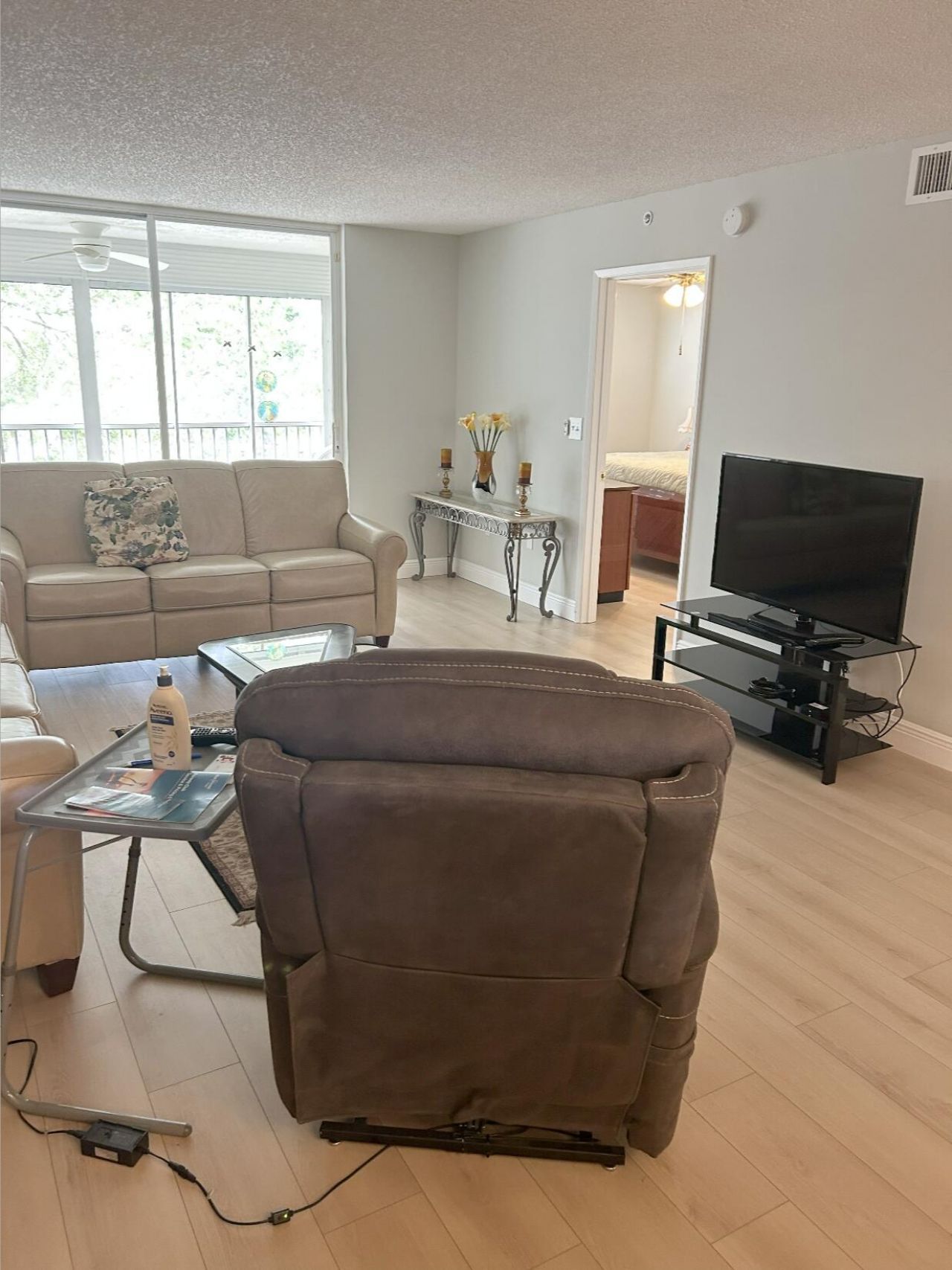 4734 Lucerne Lakes Boulevard N, Unit 410, Lake Worth, FL 33467 Photo