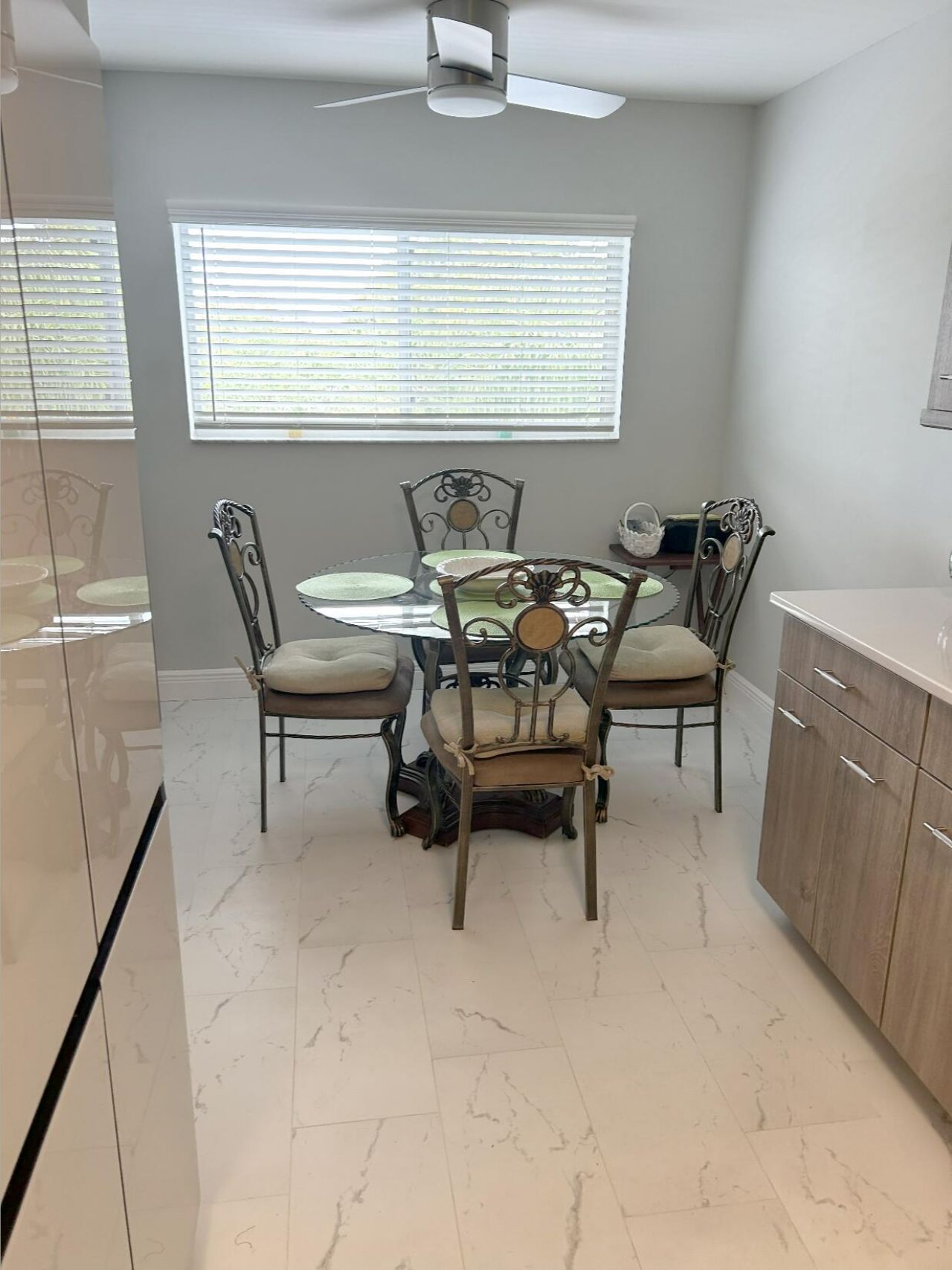 4734 Lucerne Lakes Boulevard N, Unit 410, Lake Worth, FL 33467 Photo