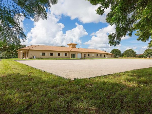 2088 Appaloosa Trail, Wellington, FL 33414