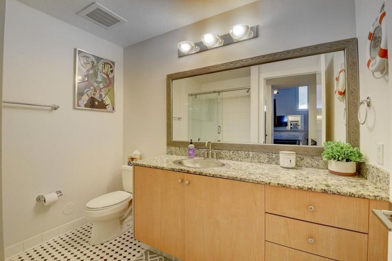 185 NE 4th Avenue, Unit 210, Delray Beach, FL 33483 Photo