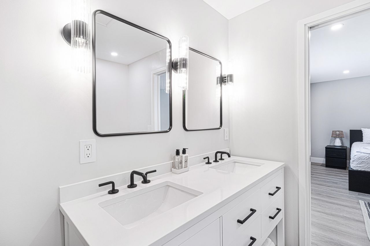 2798 NE 2nd Avenue, Boca Raton, FL 33431 Photo