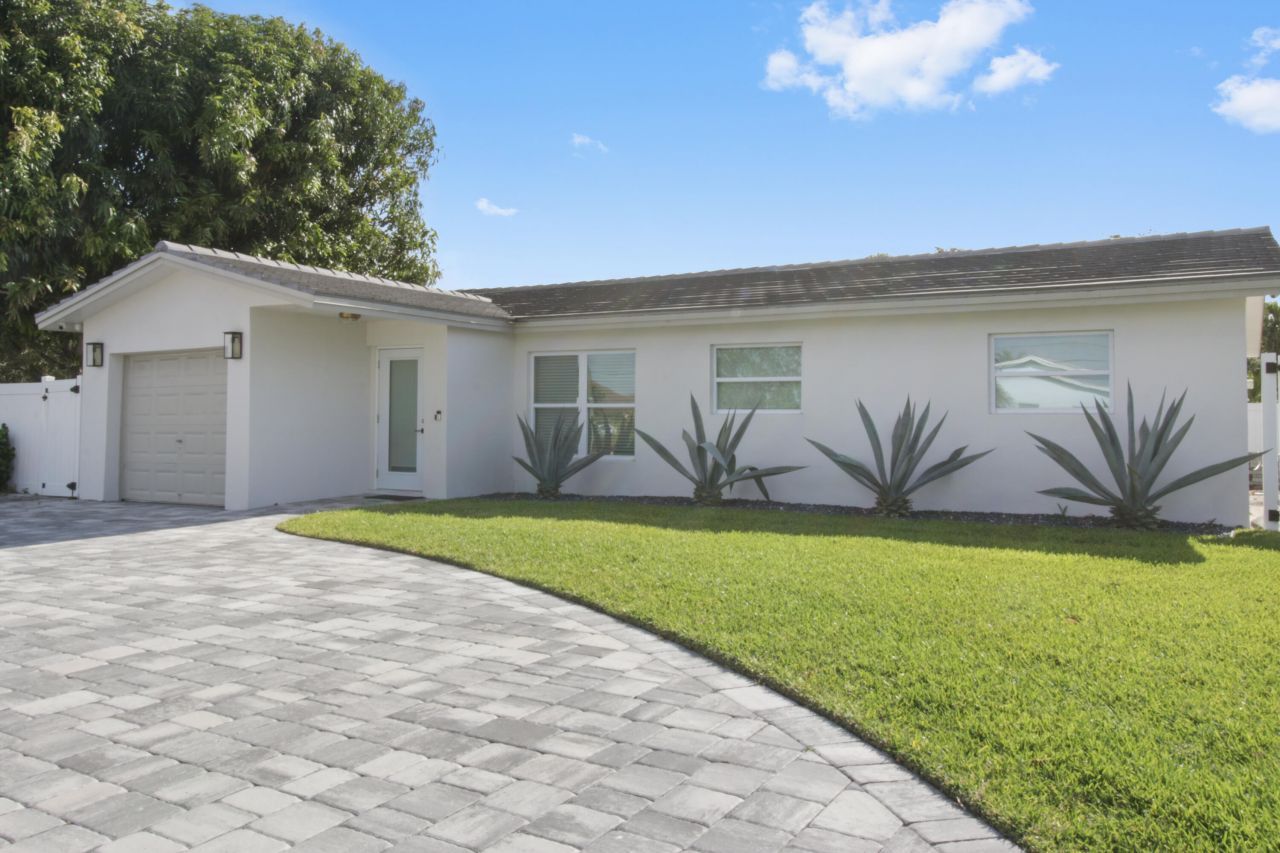 2798 NE 2nd Avenue, Boca Raton, FL 33431 Photo