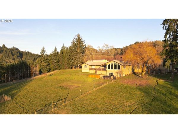 6110 SE YAMPO RD, Amity, OR 97101