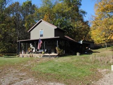 20561 Canada Road, Gambier, OH 43022