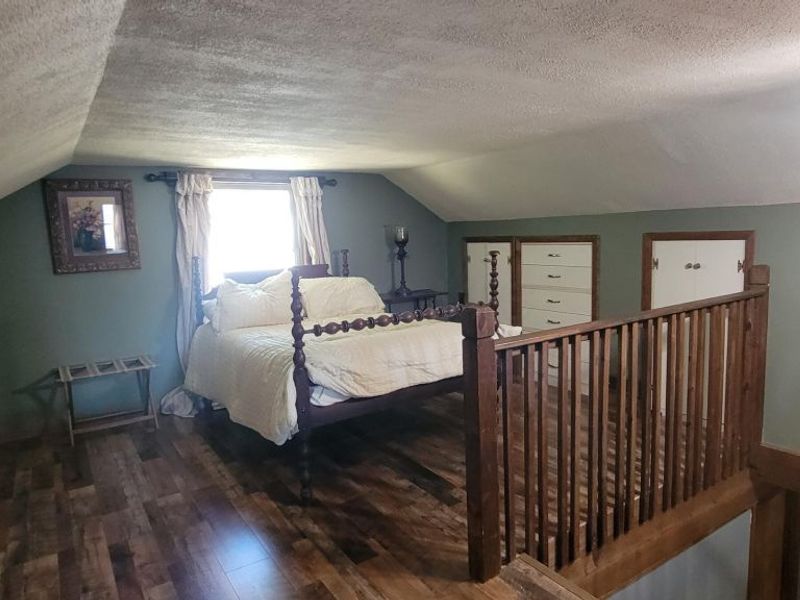 20561 Canada Road, Gambier, OH 43022 Photo 11