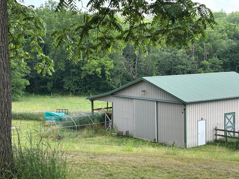 20561 Canada Road, Gambier, OH 43022 Photo 28