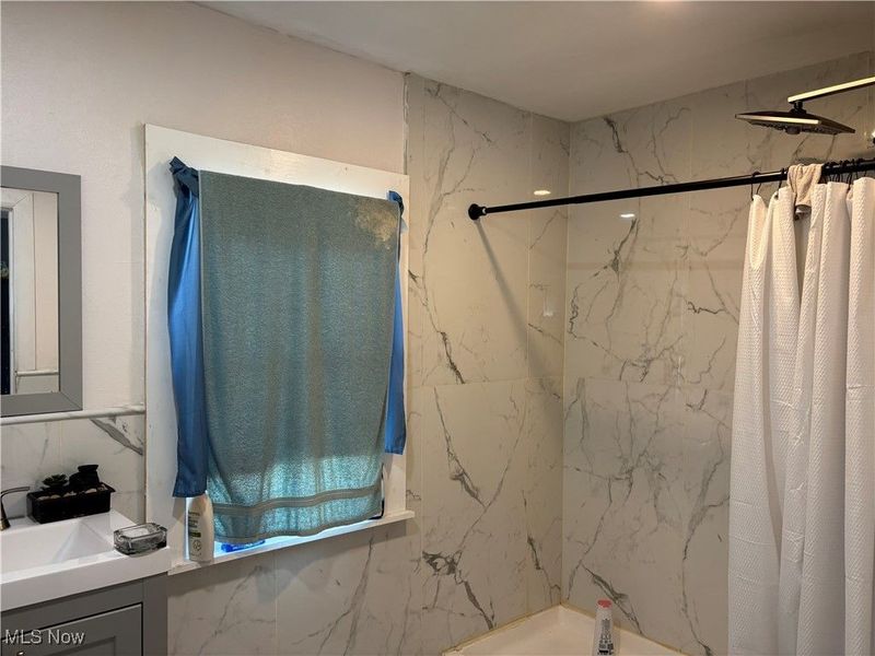 4099 E 56th Street, Cleveland, OH 44105 Photo 7