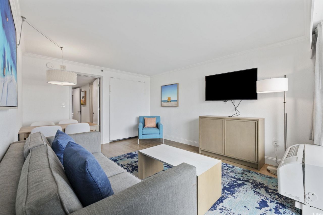3000 N Ocean Blvd. Photo 23
