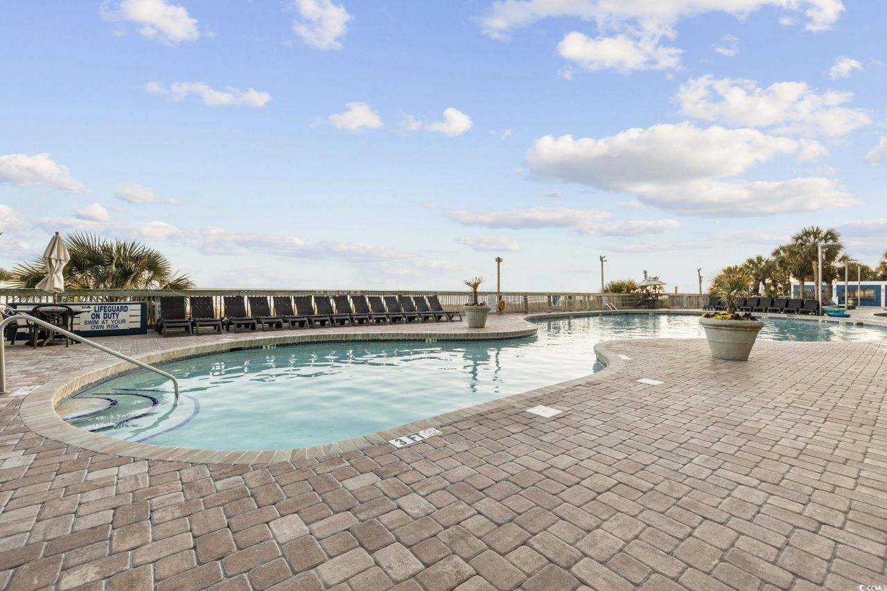 3000 N Ocean Blvd. Photo 28