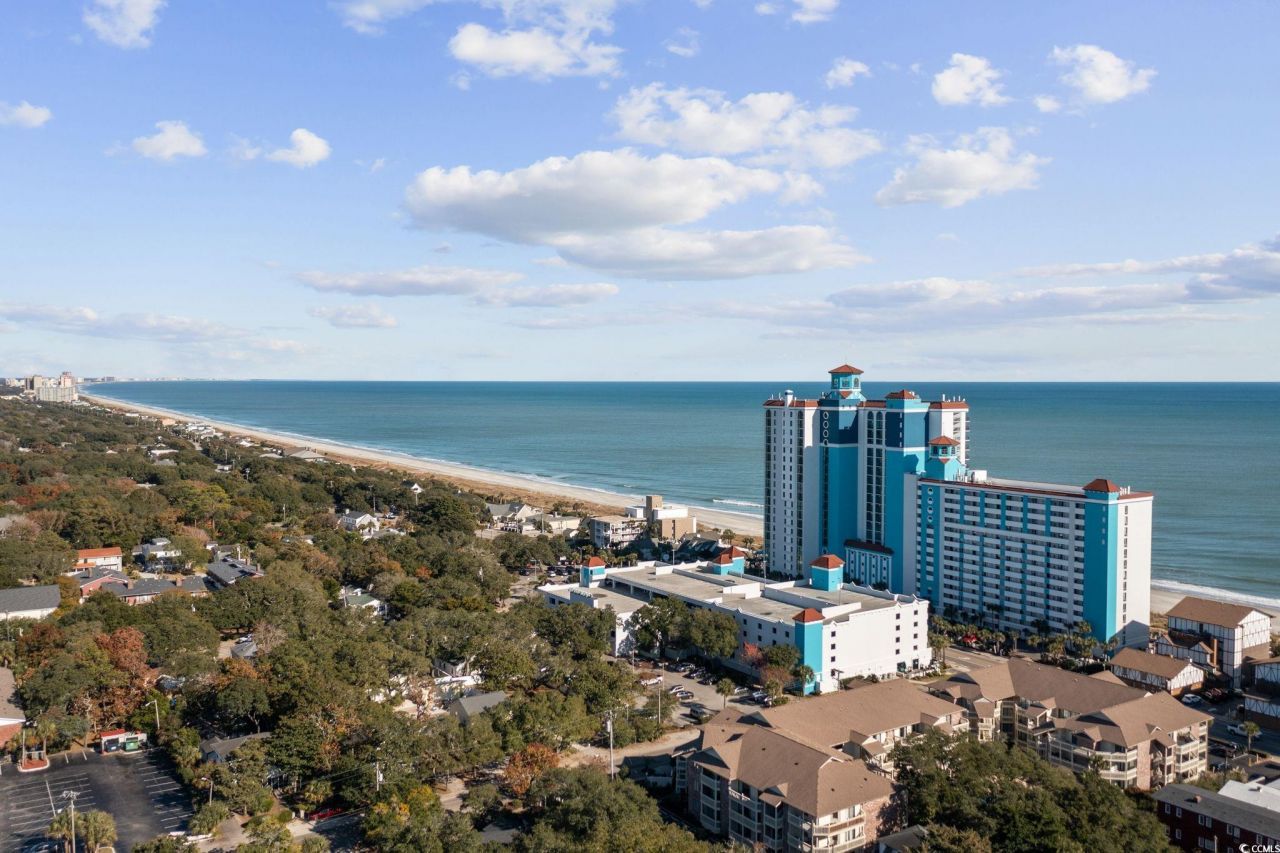 3000 N Ocean Blvd. Photo 36