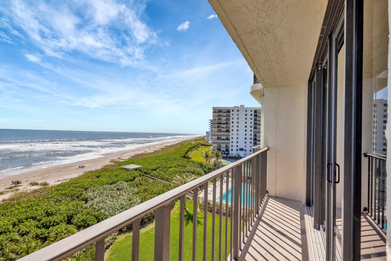 10000 S Ocean Drive S, Unit 601, Jensen Beach, FL 34957 Photo