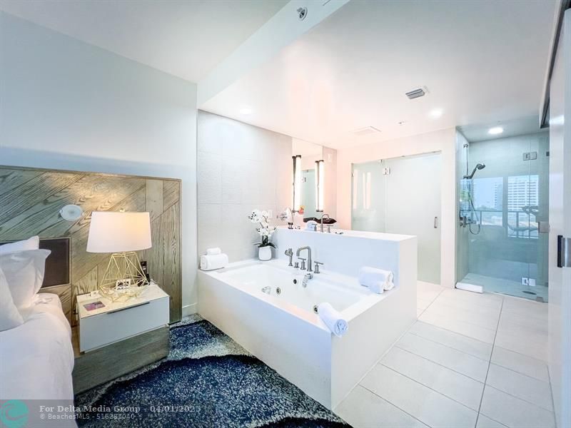 3101 N Bayshore Dr, Unit 604, Fort Lauderdale, FL 33304 Photo