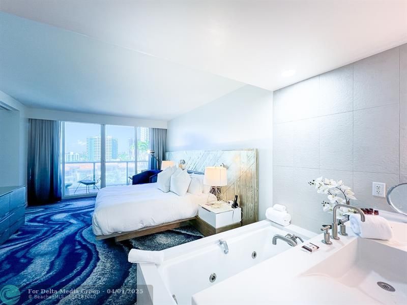 3101 N Bayshore Dr, Unit 604, Fort Lauderdale, FL 33304 Photo