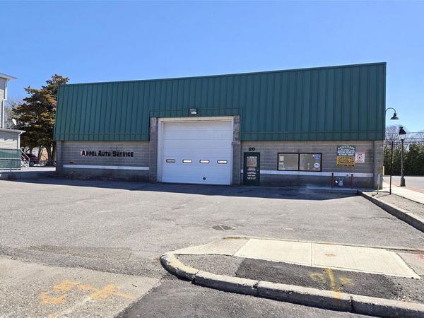 20 Linden Place, Port Jefferson, NY 11777