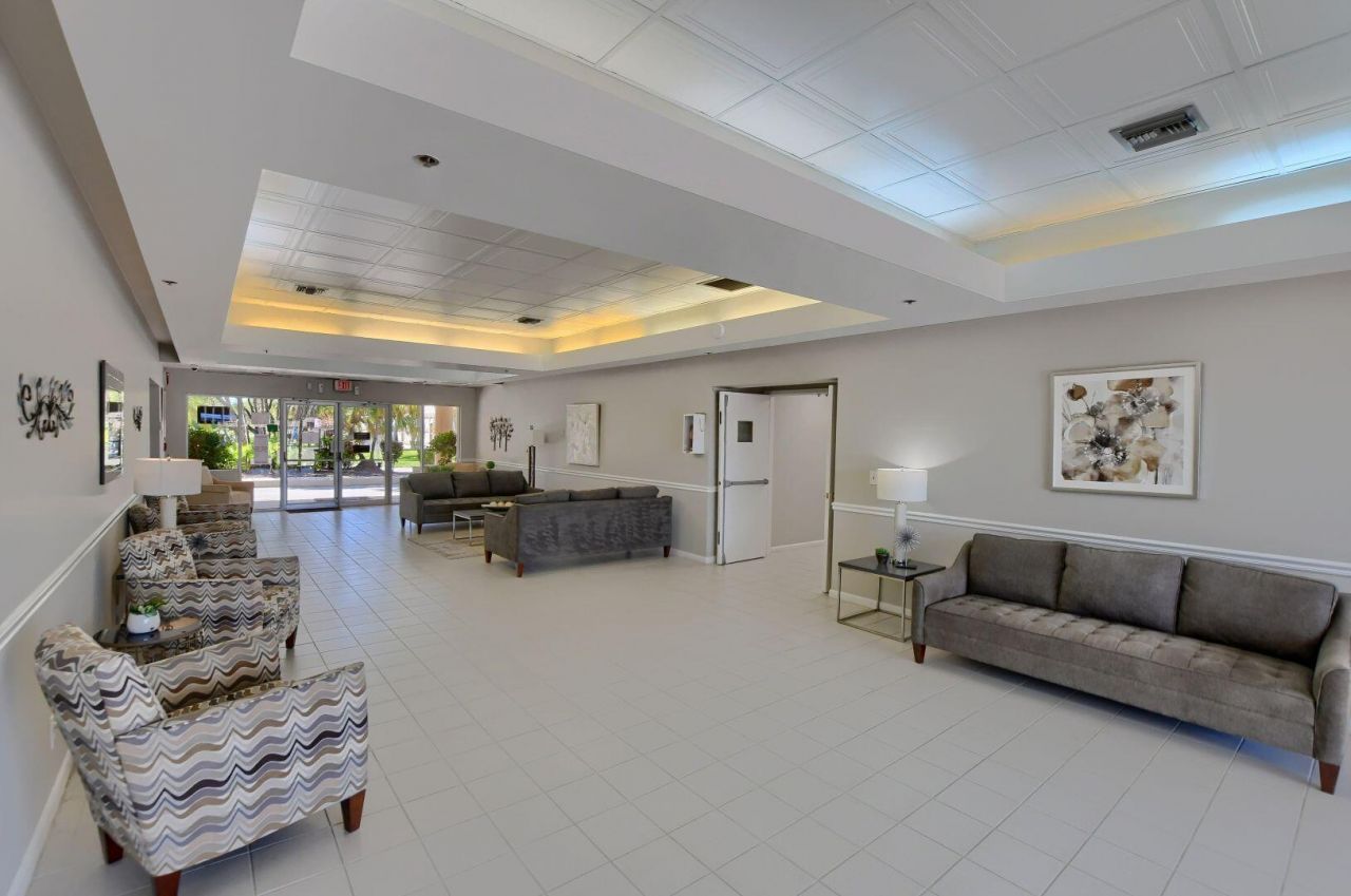9244 Flynn Circle, Unit 4, Boca Raton, FL 33496 Photo