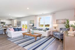 555 Firouz Dr photo 4