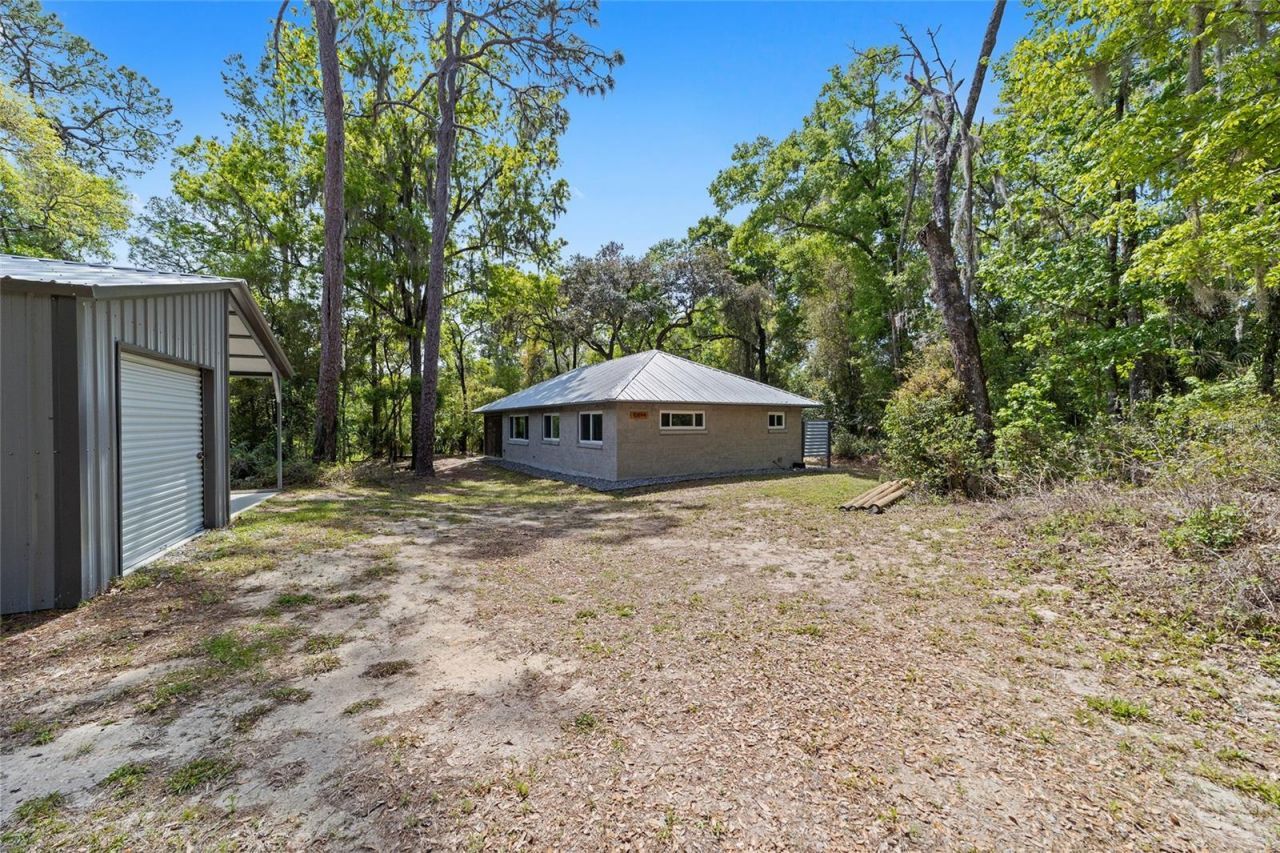 10894 SW 185th Terrace, Dunnellon, FL 34432 Photo