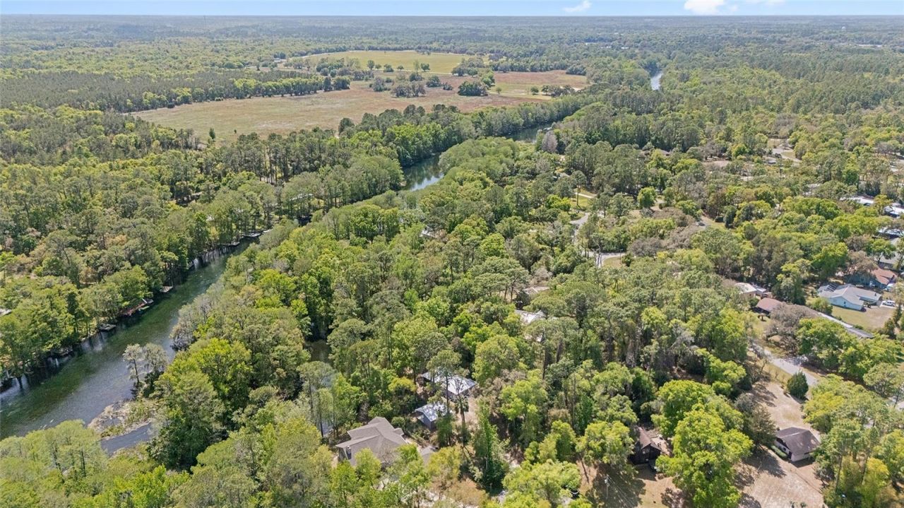 10894 SW 185th Terrace, Dunnellon, FL 34432 Photo