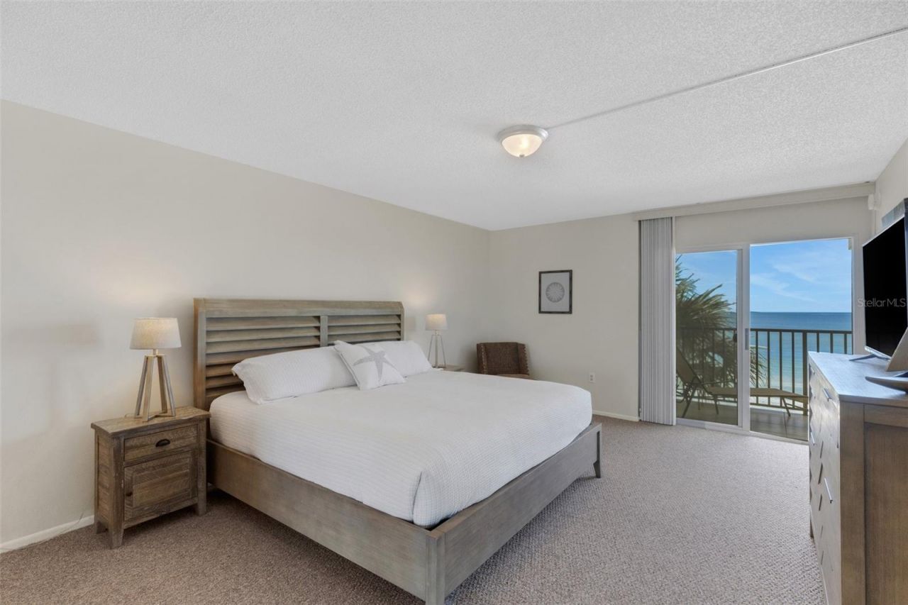 3235 Gulf Of Mexico Drive, Unit A305, Longboat Key, FL 34228 Photo