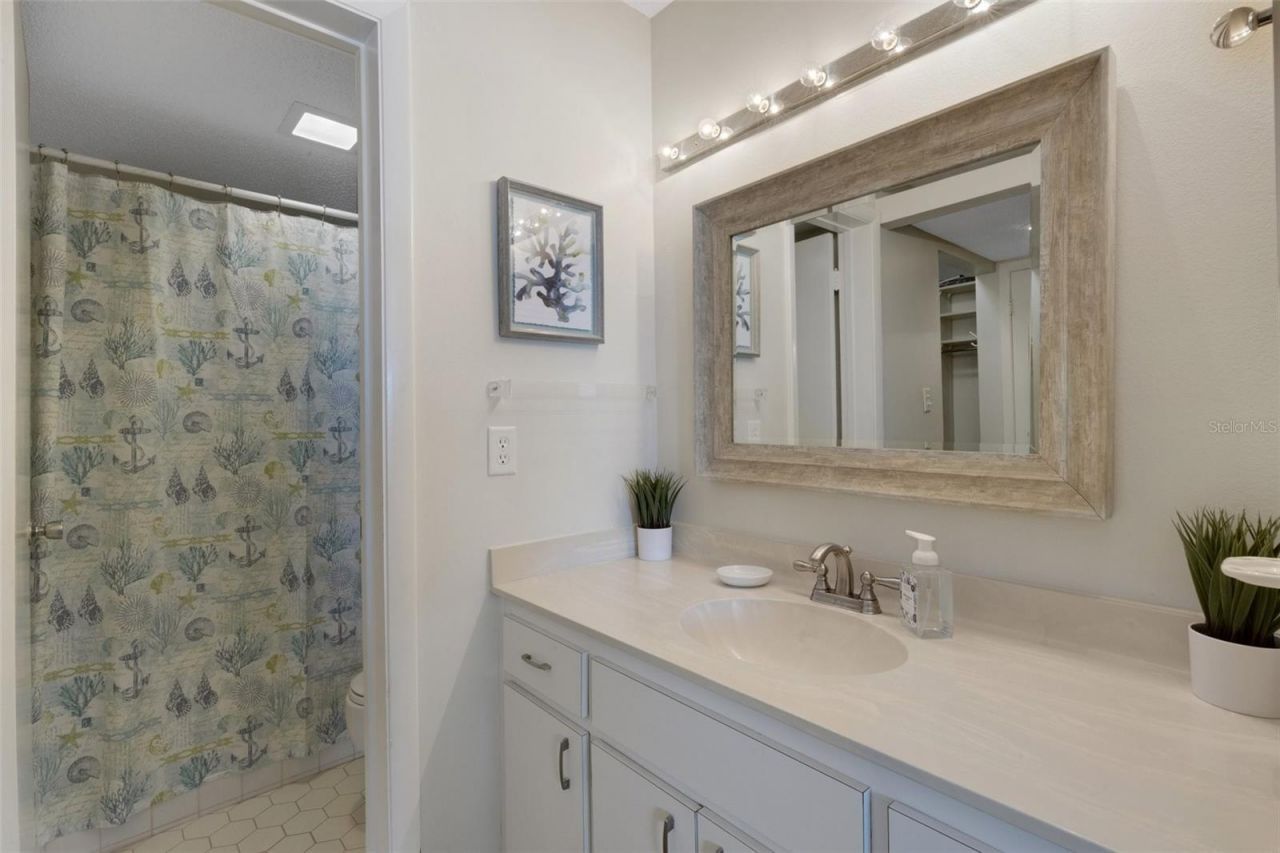 3235 Gulf Of Mexico Drive, Unit A305, Longboat Key, FL 34228 Photo