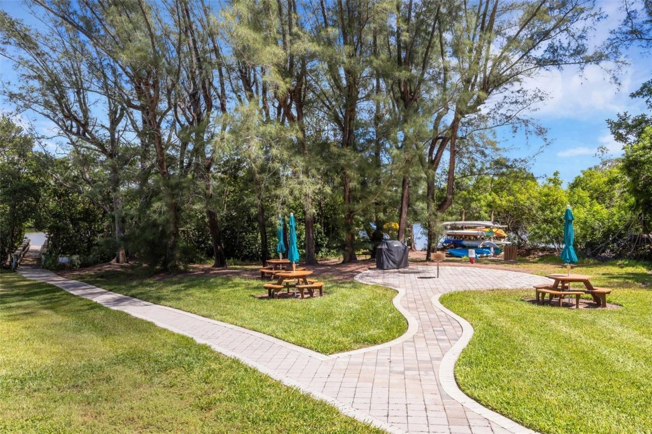 3235 Gulf Of Mexico Drive, Unit A305, Longboat Key, FL 34228 Photo