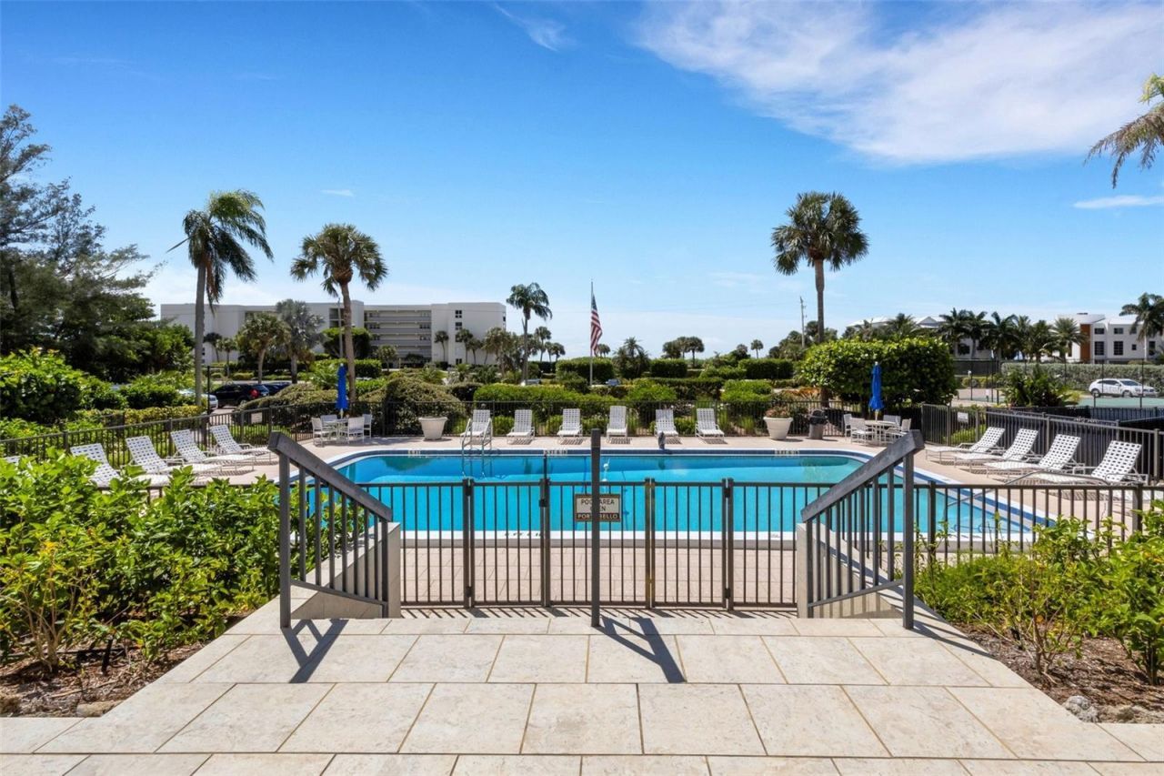 3235 Gulf Of Mexico Drive, Unit A305, Longboat Key, FL 34228 Photo