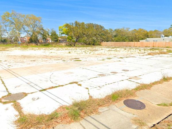 23 SE Miracle Strip Parkway, Fort Walton Beach, FL 32548