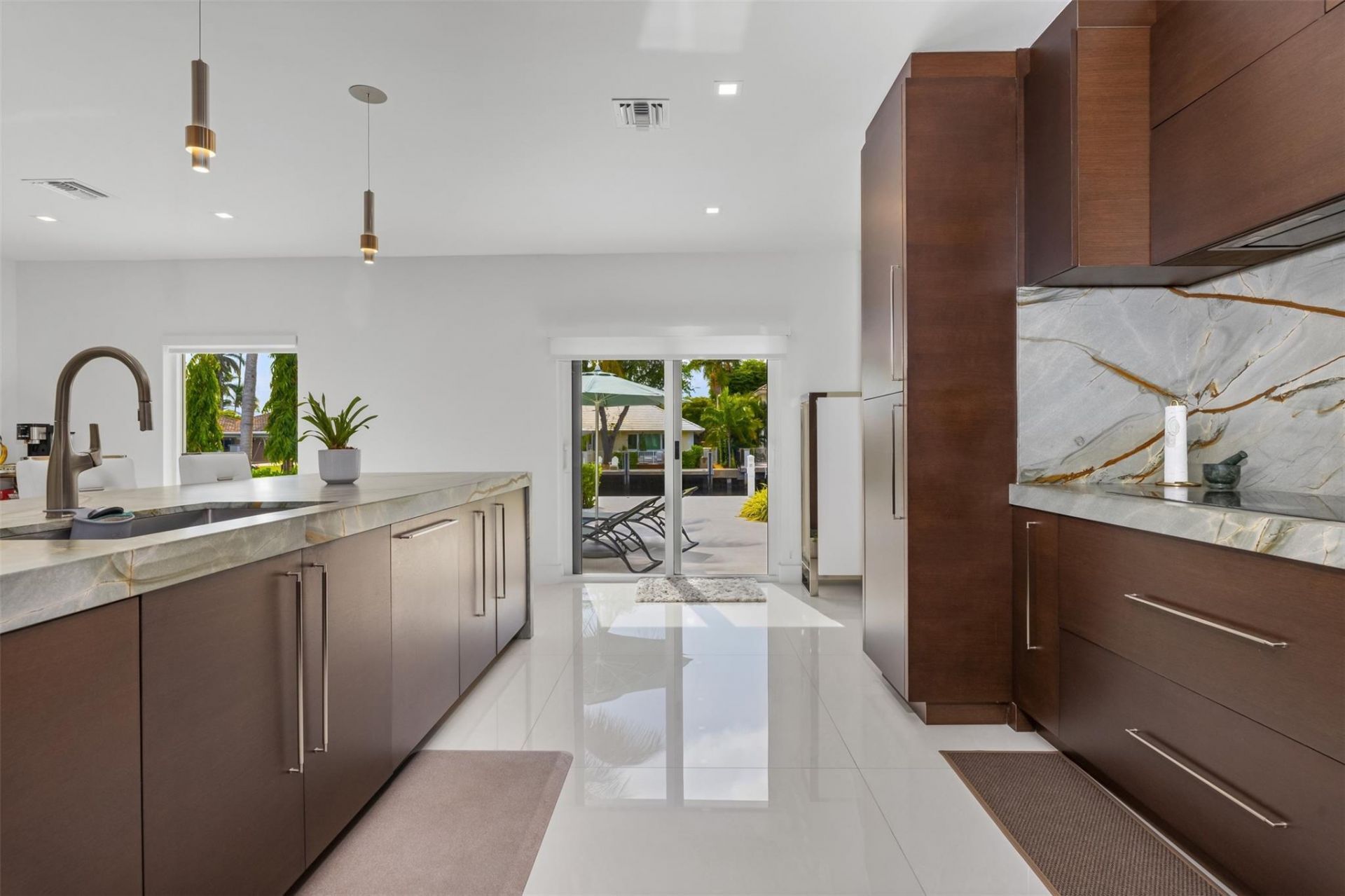 615 3rd Key Drive, Fort Lauderdale, FL 33304 Photo