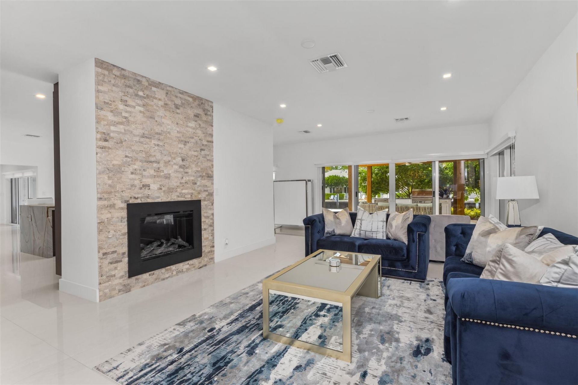 615 3rd Key Drive, Fort Lauderdale, FL 33304 Photo