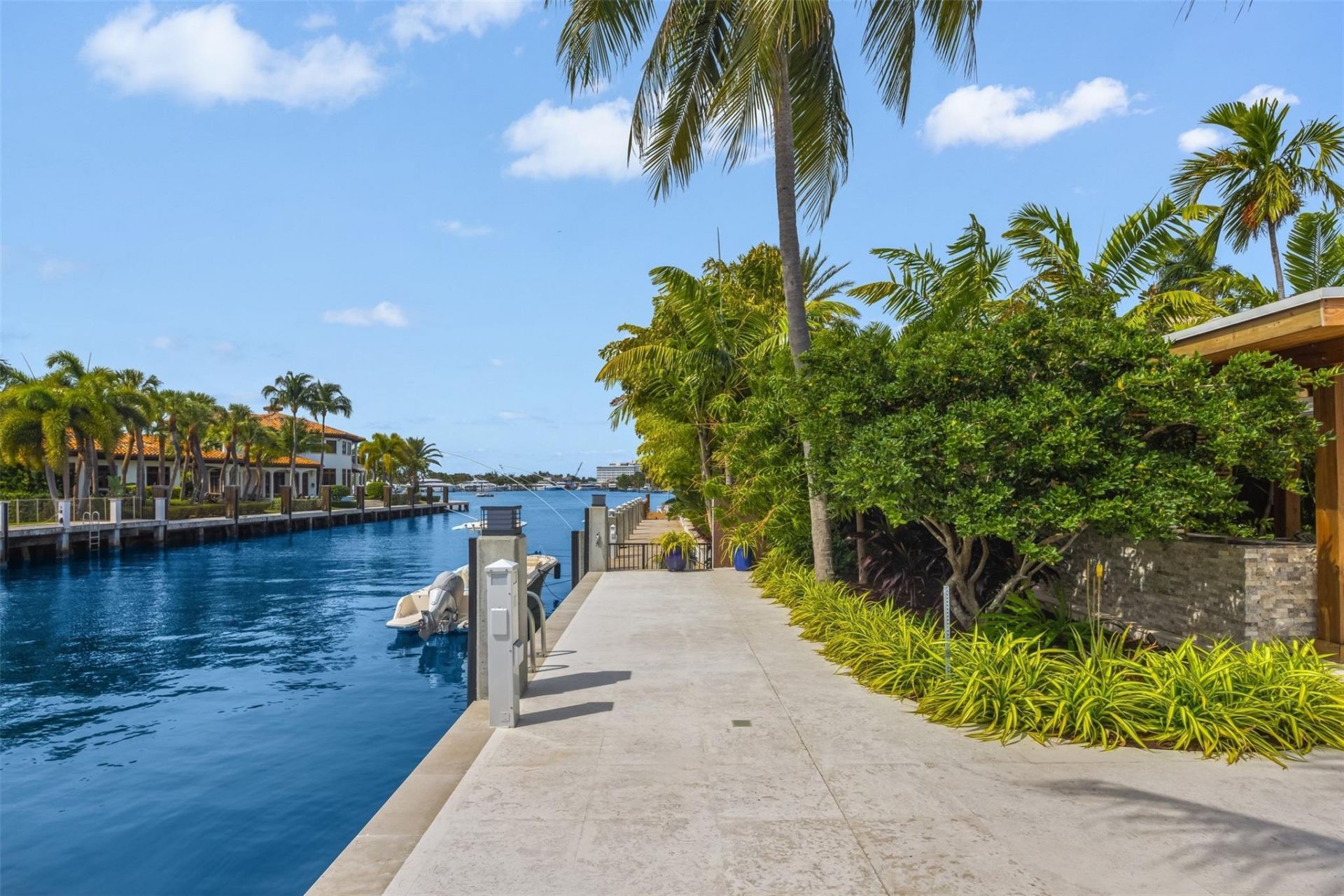 615 3rd Key Drive, Fort Lauderdale, FL 33304 Photo