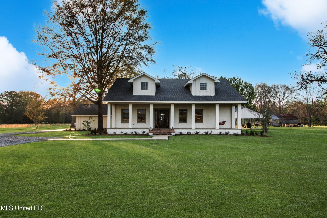 7243 N Highway 433, Benton, MS 39039 Main Photo