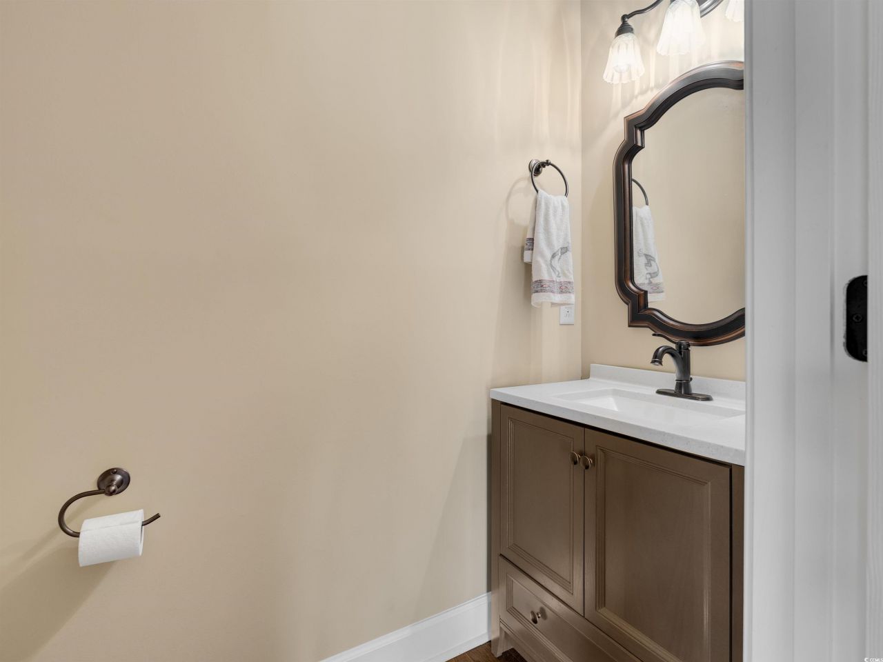 4533 Greenbriar Dr. Photo 15