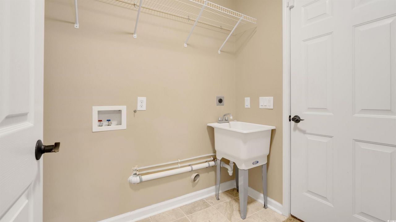 4533 Greenbriar Dr. Photo 27