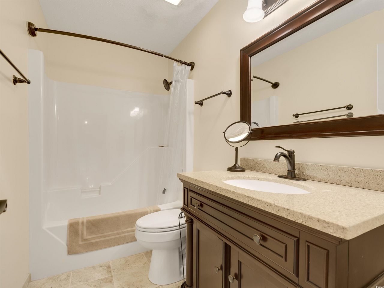 4533 Greenbriar Dr. Photo 28