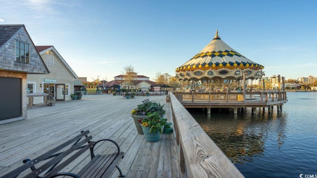 805 Belle Dr. Photo 37