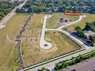 2352 Summertime Court, Lincoln, NE 68512