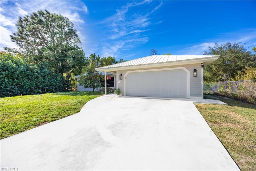 3221 68th St Sw, Naples, FL 34105 Photo