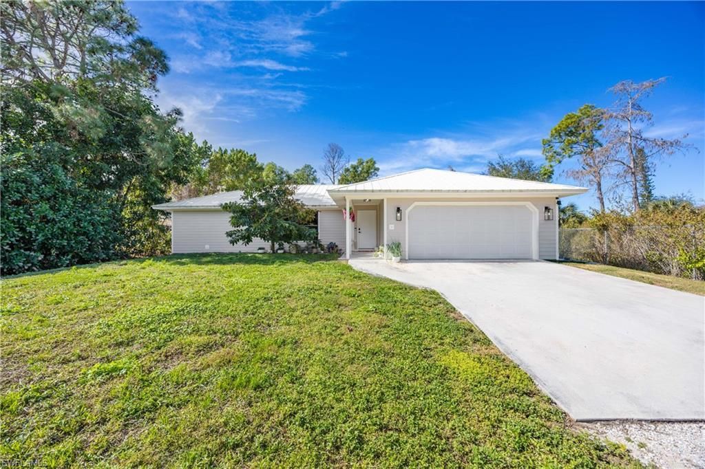 3221 68th St Sw, Naples, FL 34105 Photo